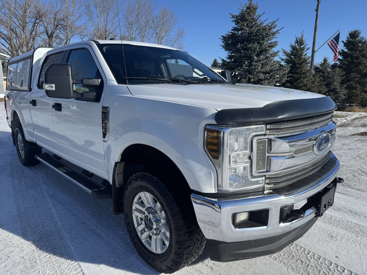 Used 2019 Ford F350 XLT w/ FX4 Off-Road Package image 2