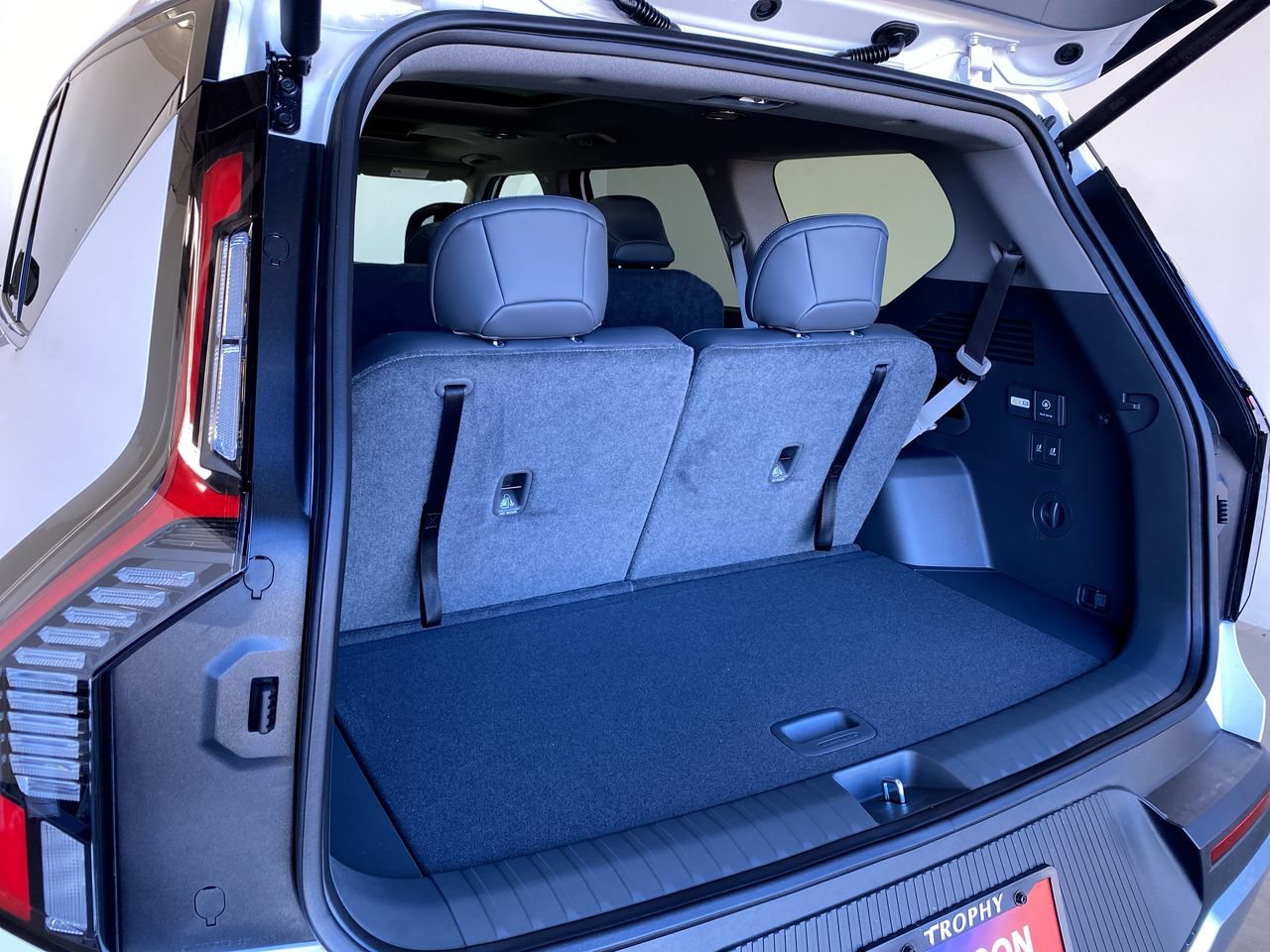 New 2026 Kia EV9 Wind AWD/4WD image 15