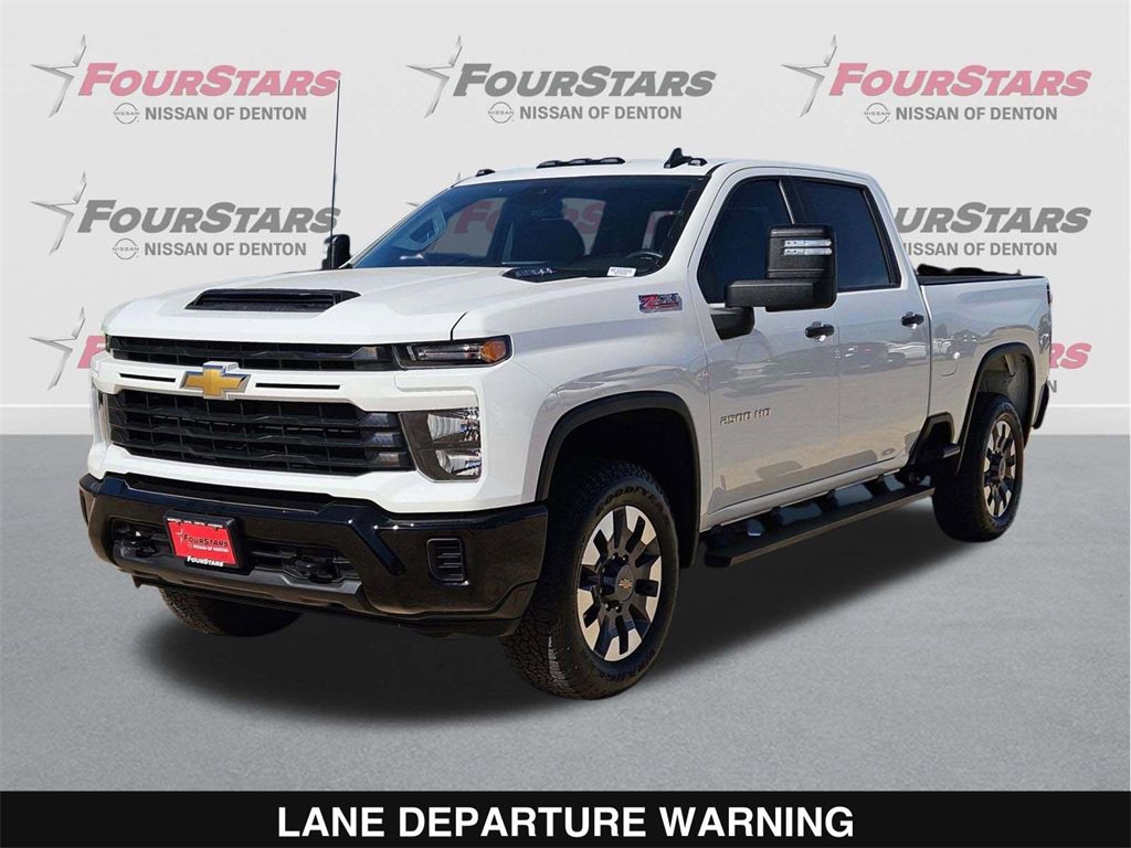 Used 2024 Chevrolet Silverado 2500 Custom w/ Custom Value Package image 9