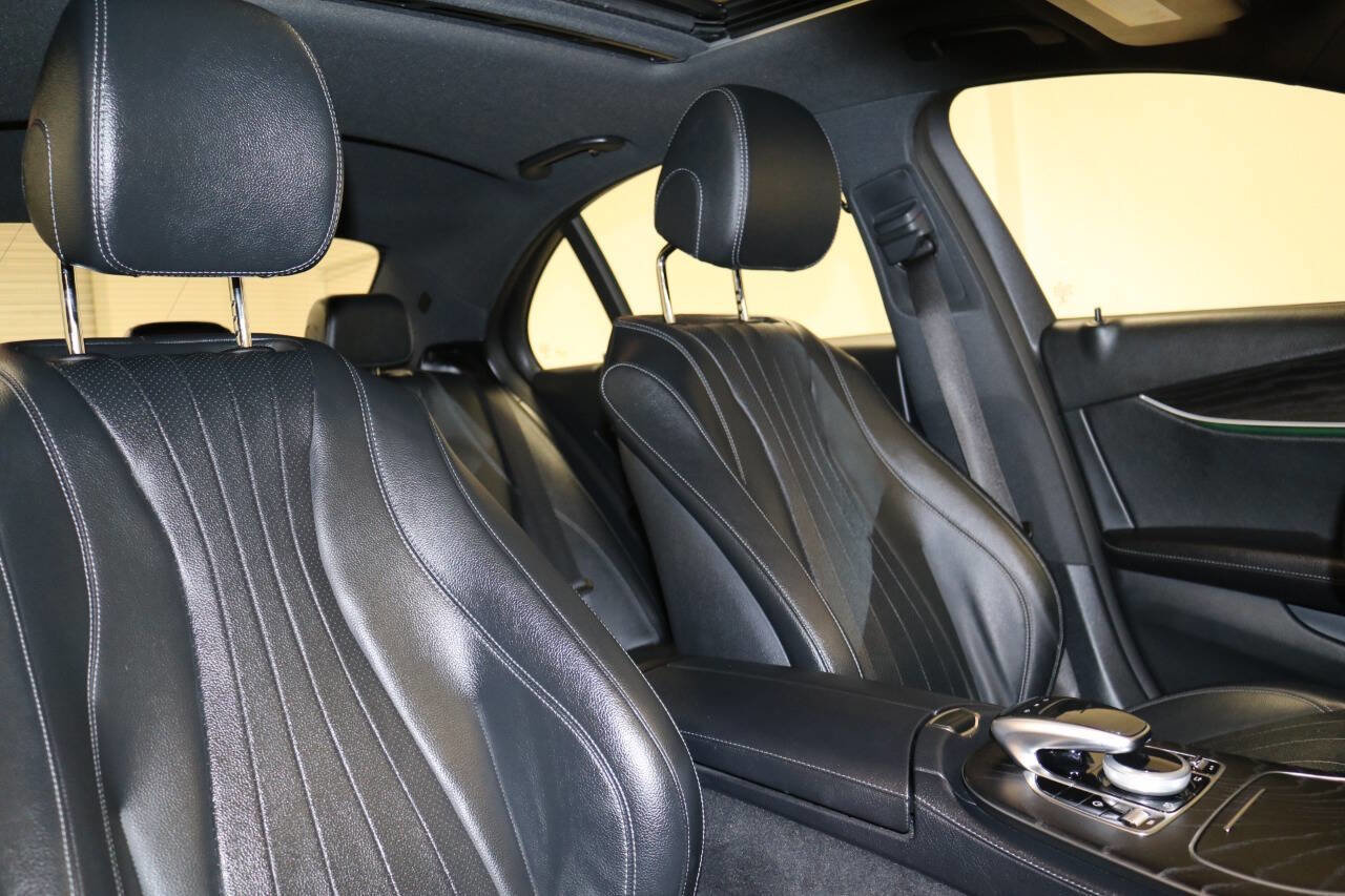 Used 2020 Mercedes-Benz E 350 Sedan image 76