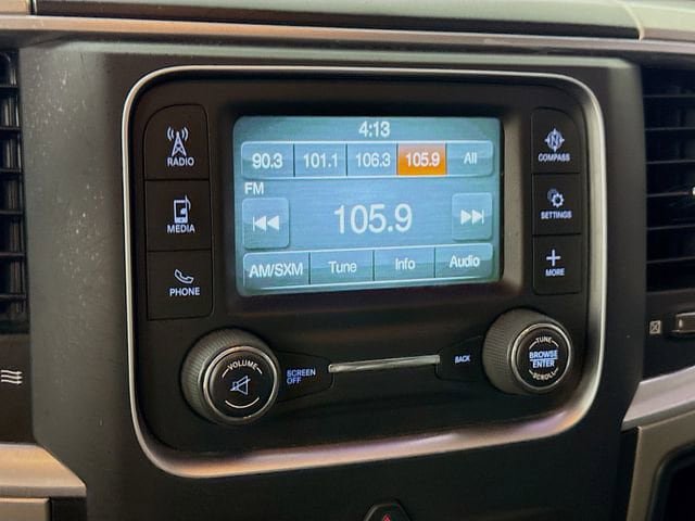 Used 2018 RAM 3500 SLT w/ Luxury Group AWD/4WD image 14