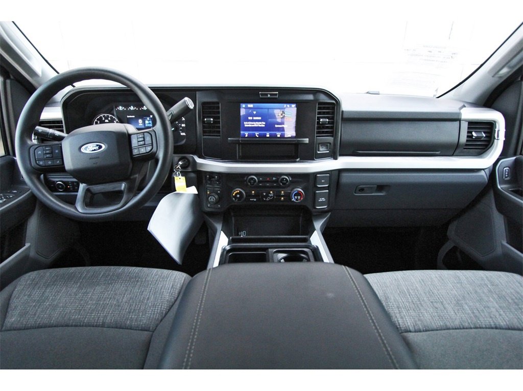 Used 2025 Ford F250 XLT w/ Tremor Off-Road Package image 9