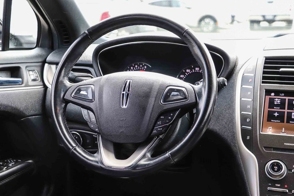 Used 2019 Lincoln MKC Reserve FWD image 19