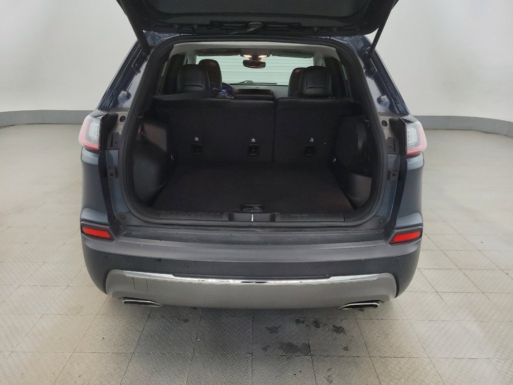 Used 2019 Jeep Cherokee Limited AWD/4WD image 29