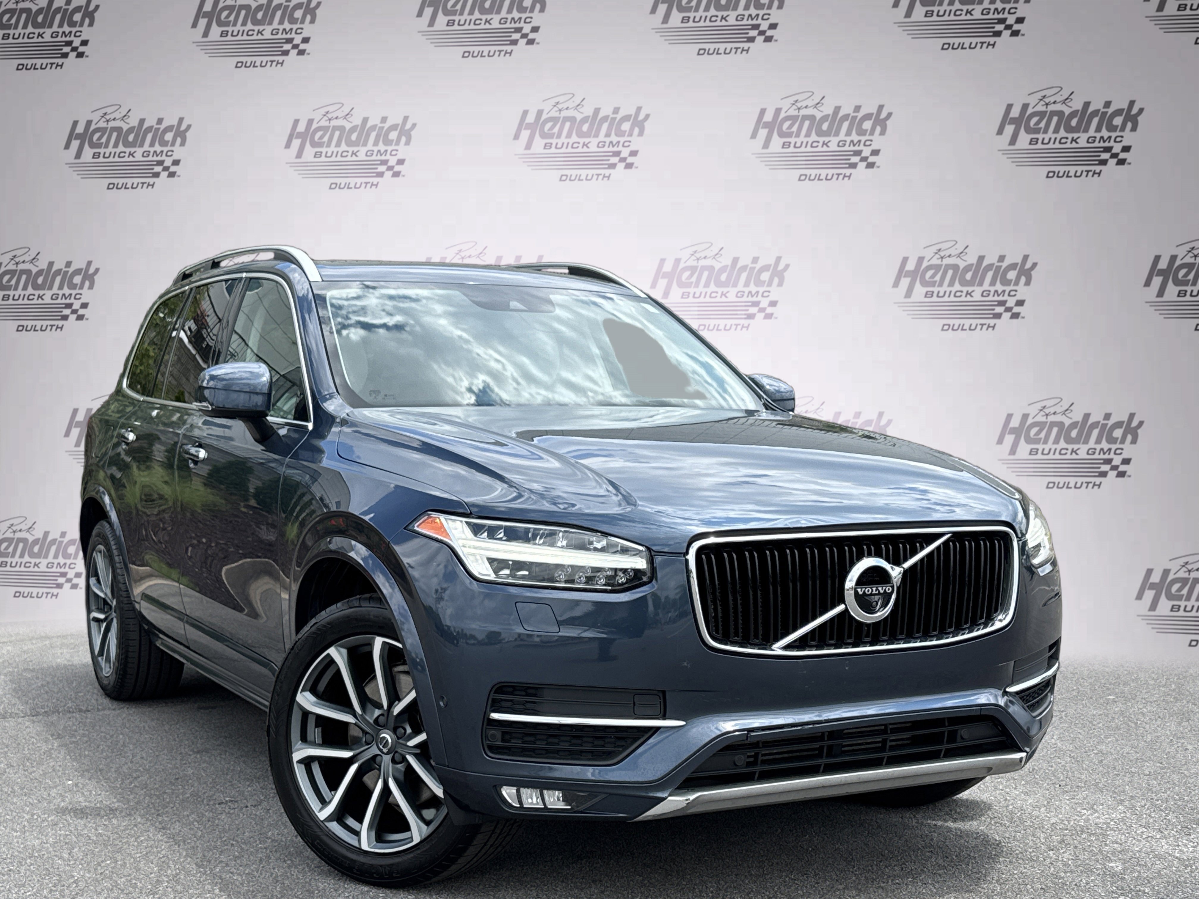 Used 2019 Volvo XC90 T6 Momentum w/ Advanced Package AWD/4WD image 2