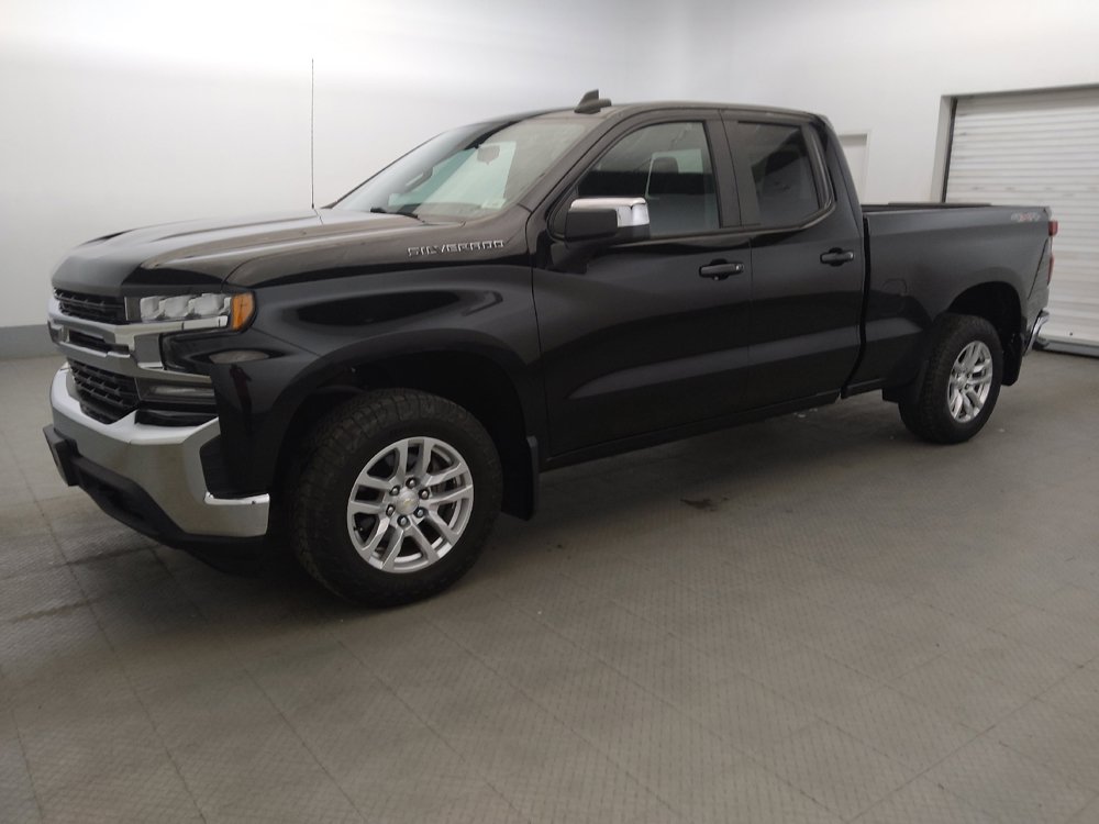 Used 2019 Chevrolet Silverado 1500 LT w/ All-Star Edition AWD/4WD image 2