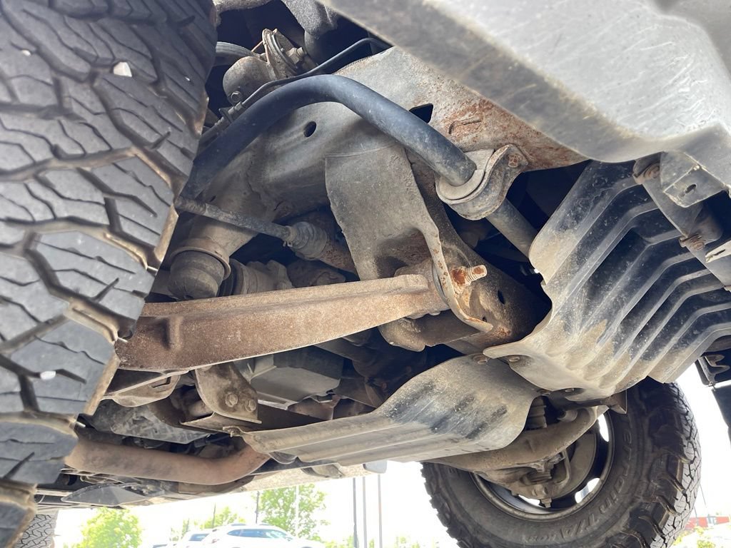Used 2016 Chevrolet Silverado 2500 W/T w/ Snow Plow Prep Package AWD/4WD image 12