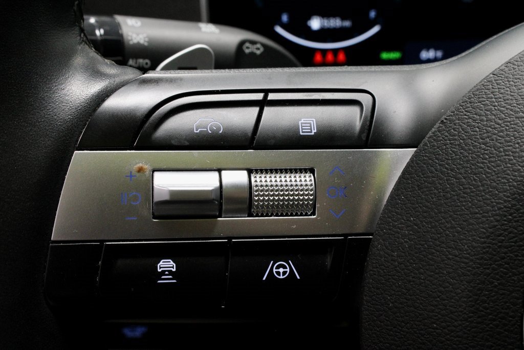 Certified 2024 Hyundai Sonata Limited image 28