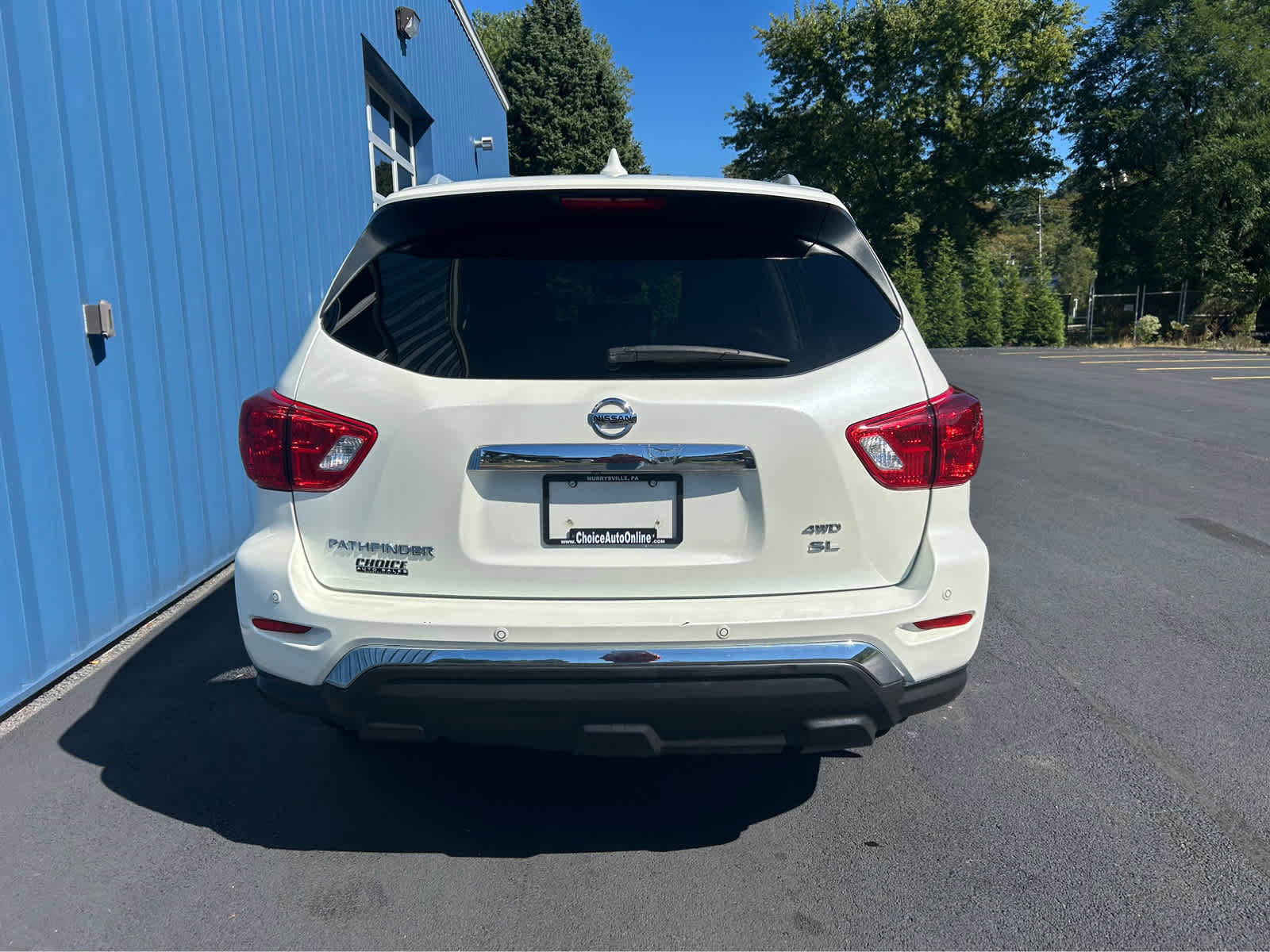 Used 2019 Nissan Pathfinder SL image 15
