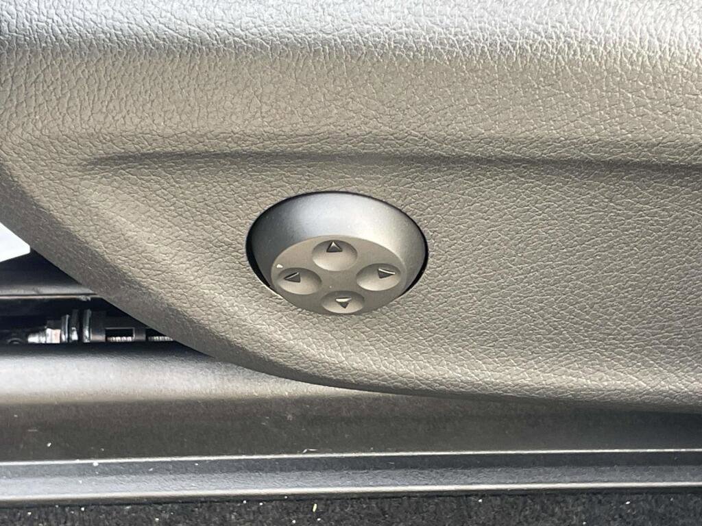 New 2026 Mercedes-Benz GLE 350 4MATIC image 18