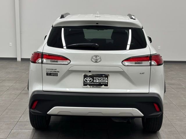 Used 2023 Toyota Corolla Cross LE image 3
