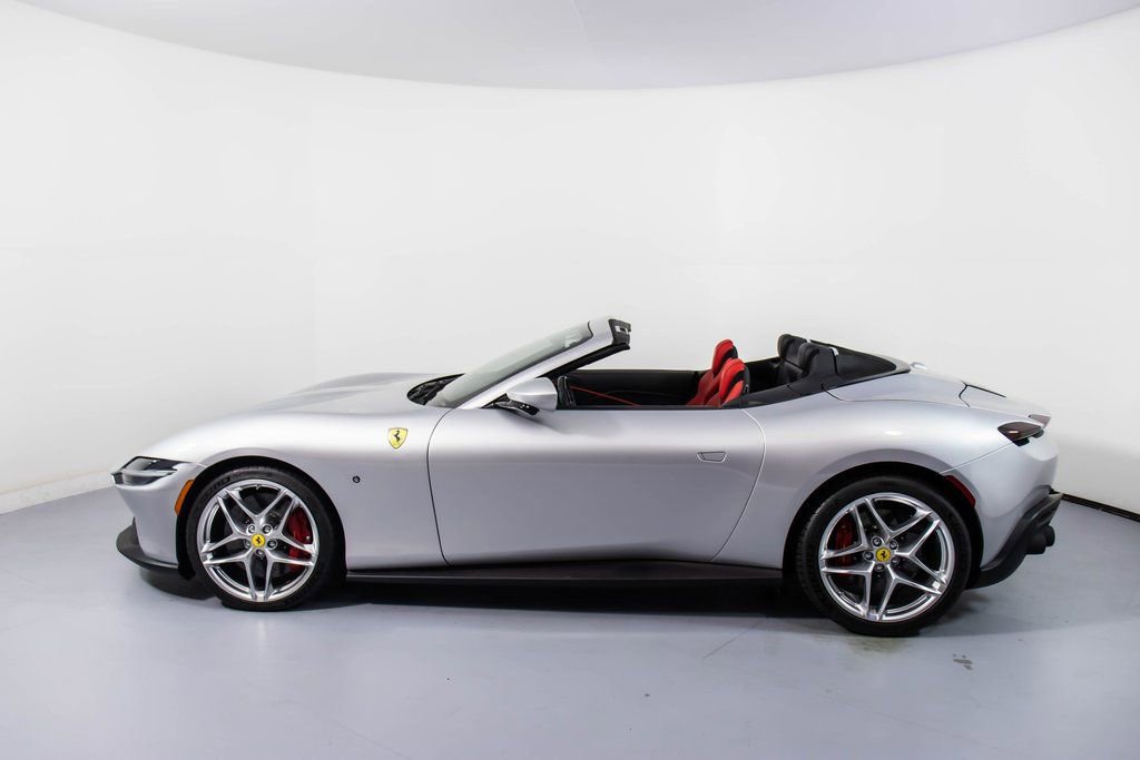 Certified 2025 Ferrari Roma Spider image 9
