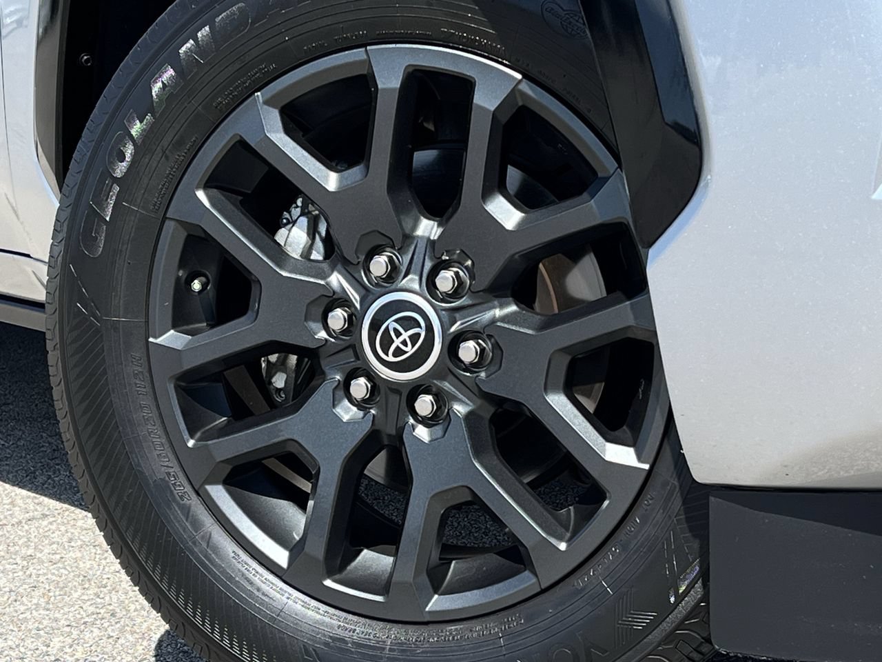 Used 2023 Toyota Sequoia Platinum RWD image 29