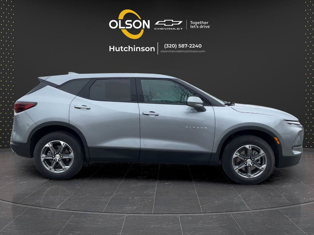 Certified 2025 Chevrolet Blazer LT AWD/4WD image 23