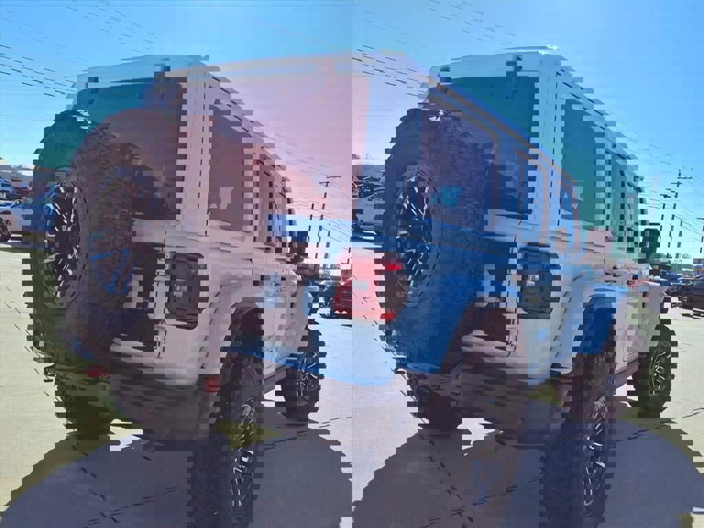 Certified 2025 Jeep Wrangler Unlimited Rubicon image 34