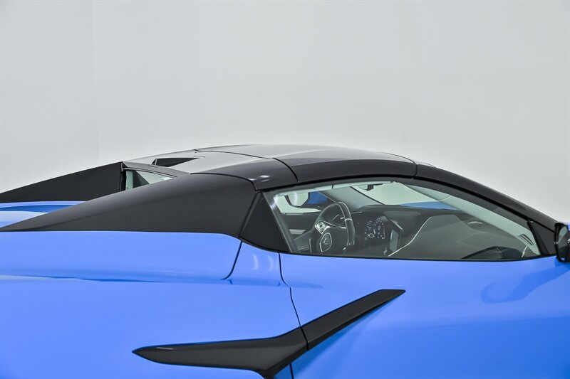 Used 2024 Chevrolet Corvette Z06 w/ Z07 Performance Package RWD image 40