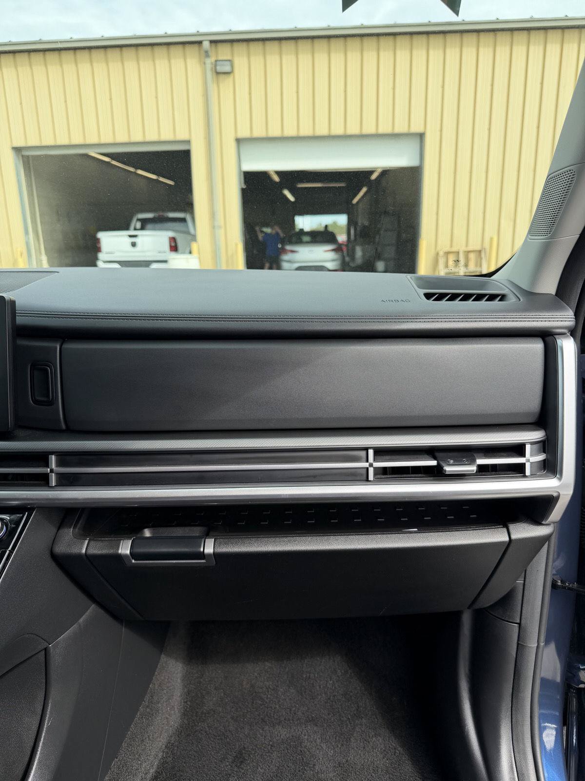 Used 2026 Hyundai Santa Fe SEL AWD/4WD image 29