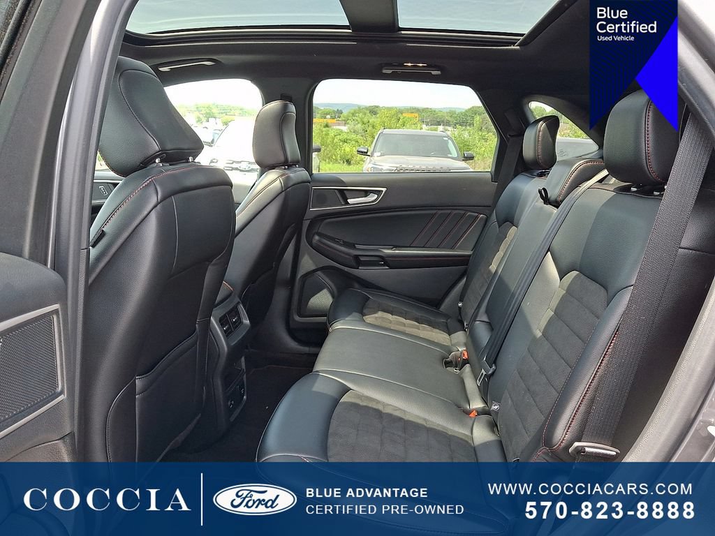 Certified 2022 Ford Edge ST-Line AWD/4WD image 10