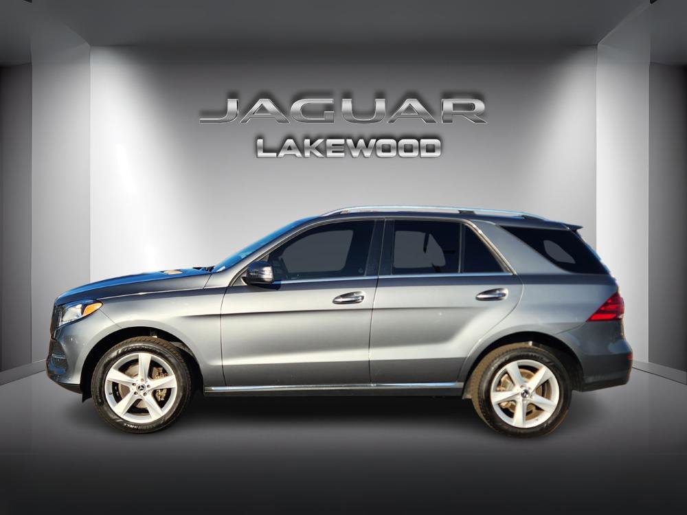 Used 2017 Mercedes-Benz GLE 350 4MATIC image 2