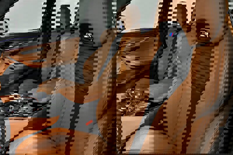 Used 2019 BMW M5 w/ Executive Package image 21