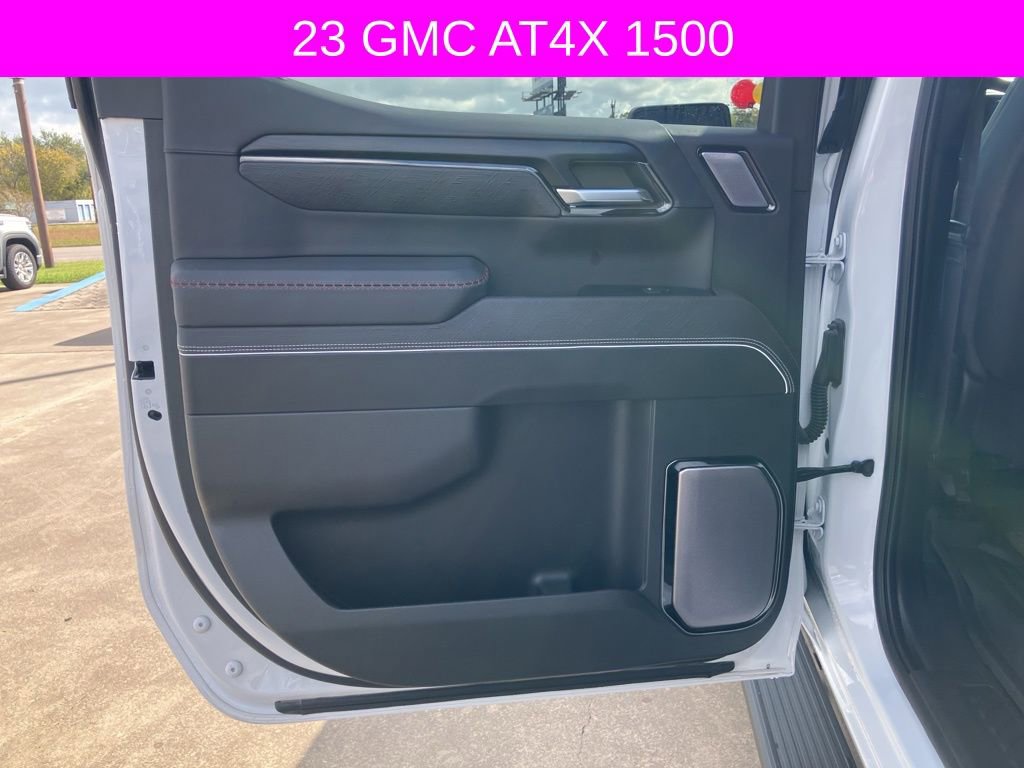 Used 2023 GMC Sierra 1500 AT4X image 17