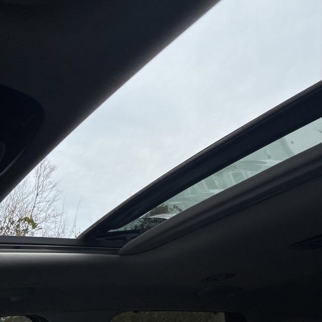 Used 2022 Hyundai Palisade SEL w/ 8P Bench Seat Package image 22