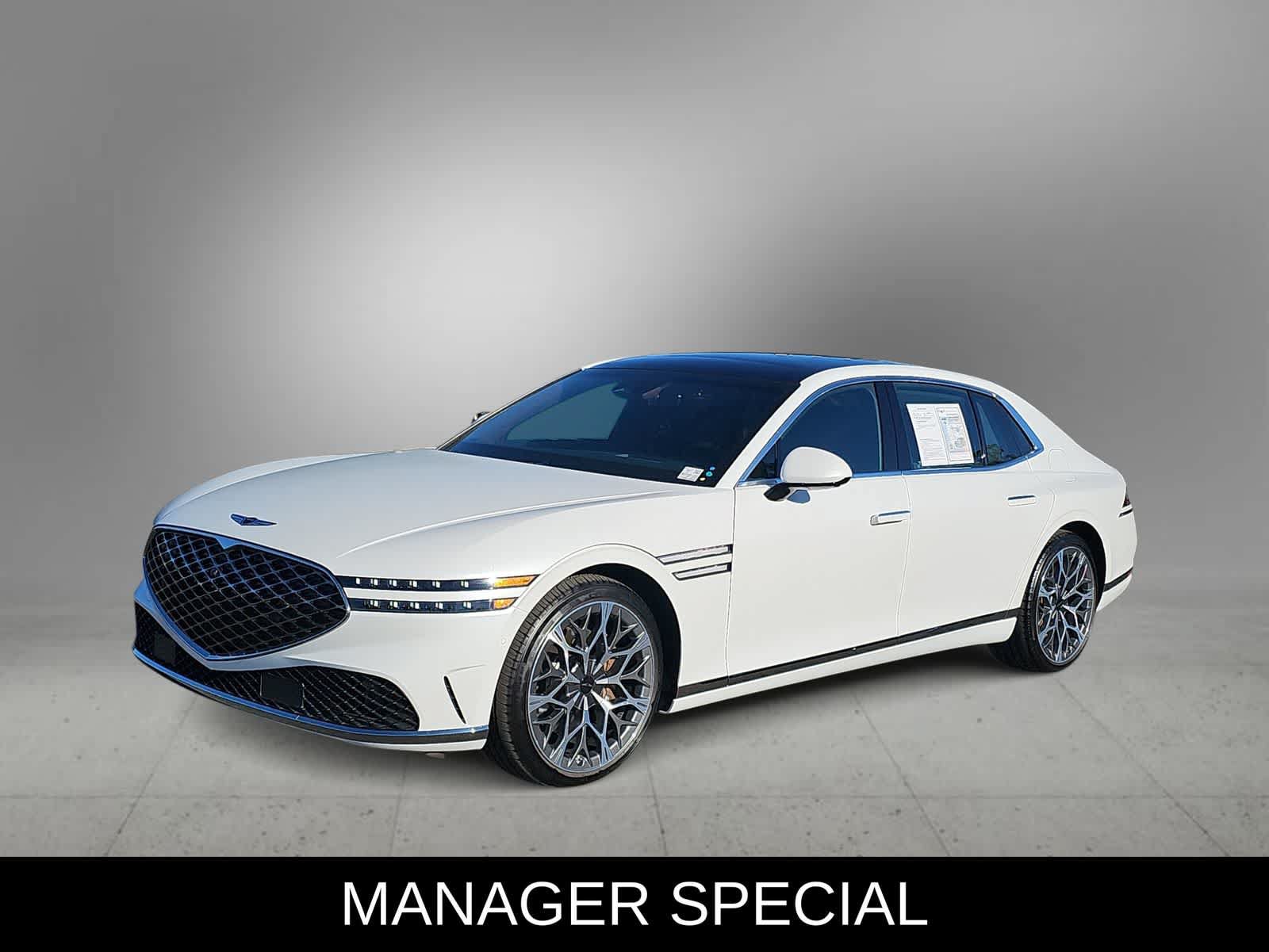 Used 2025 Genesis G90 3.5T AWD/4WD image 4