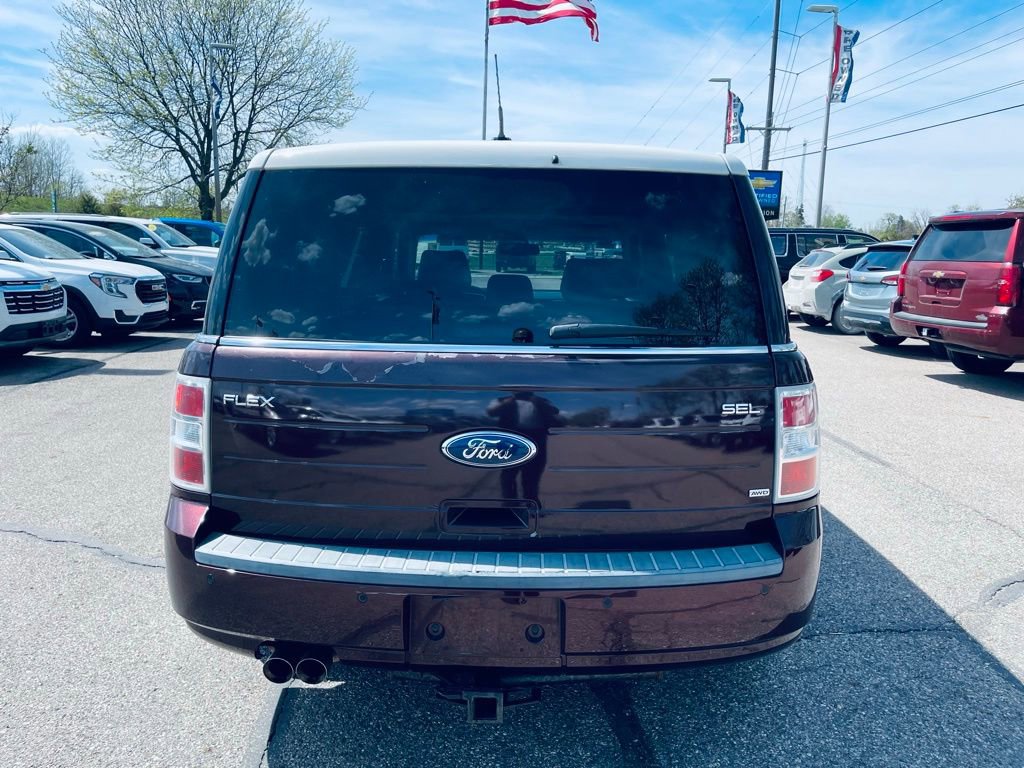 Used 2011 Ford Flex SEL w/ Rapid Spec Order Code AWD/4WD image 5
