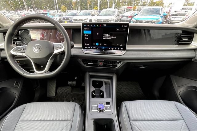 New 2025 Volkswagen Tiguan SE AWD/4WD image 6