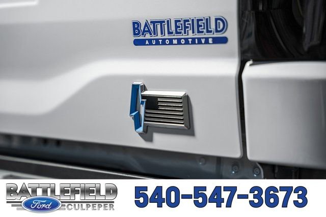 New 2025 Ford F150 Lightning Flash AWD/4WD image 7