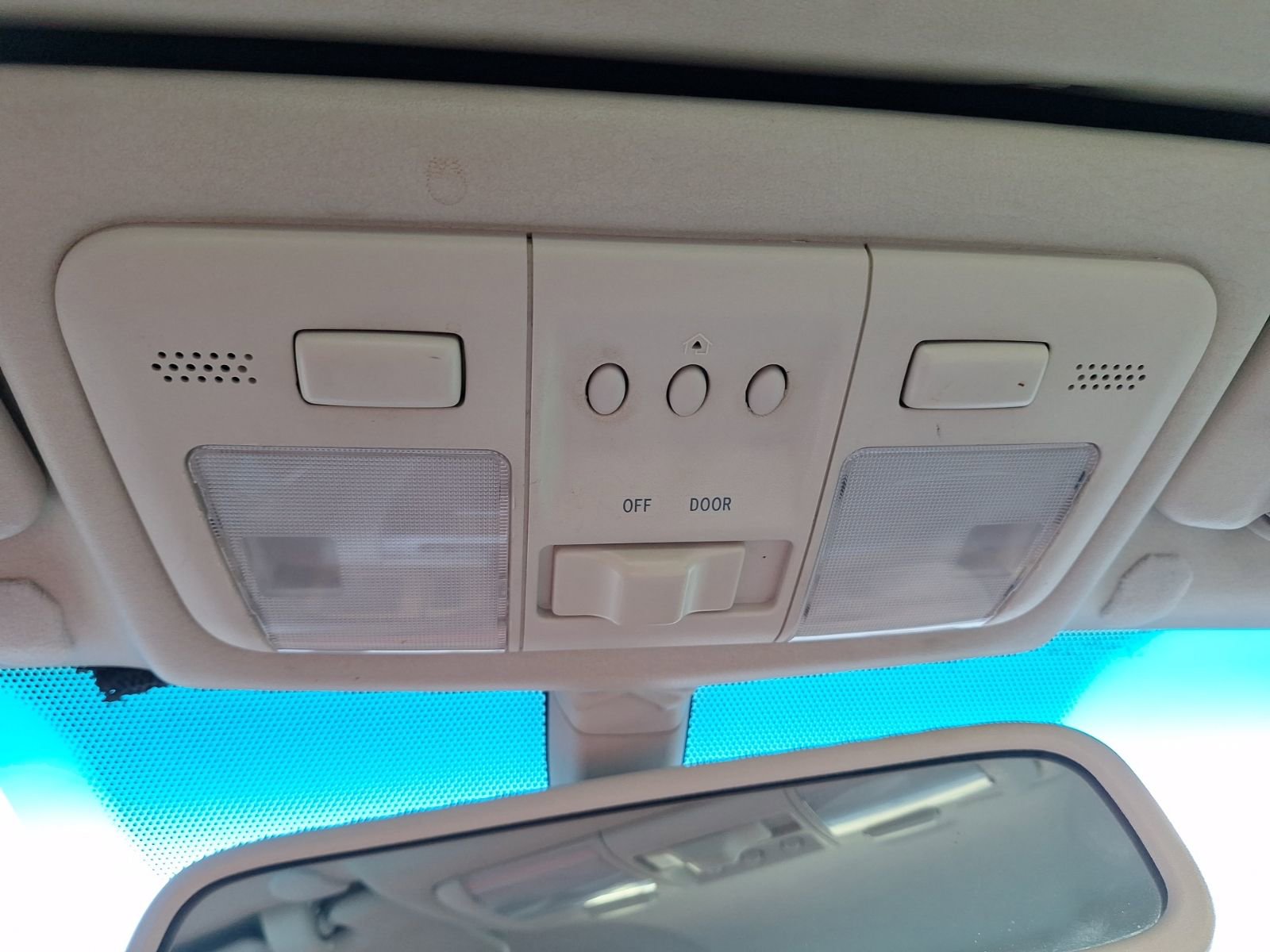 Used 2002 Lexus SC 430 Convertible image 26