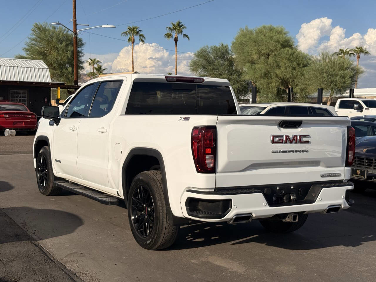 Used 2023 GMC Sierra 1500 Elevation w/ Elevation Premium Package image 9