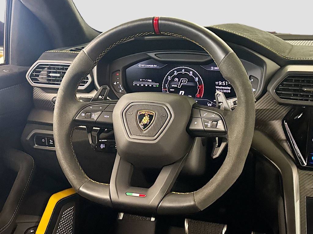 Used 2024 Lamborghini Urus Performante AWD/4WD image 19