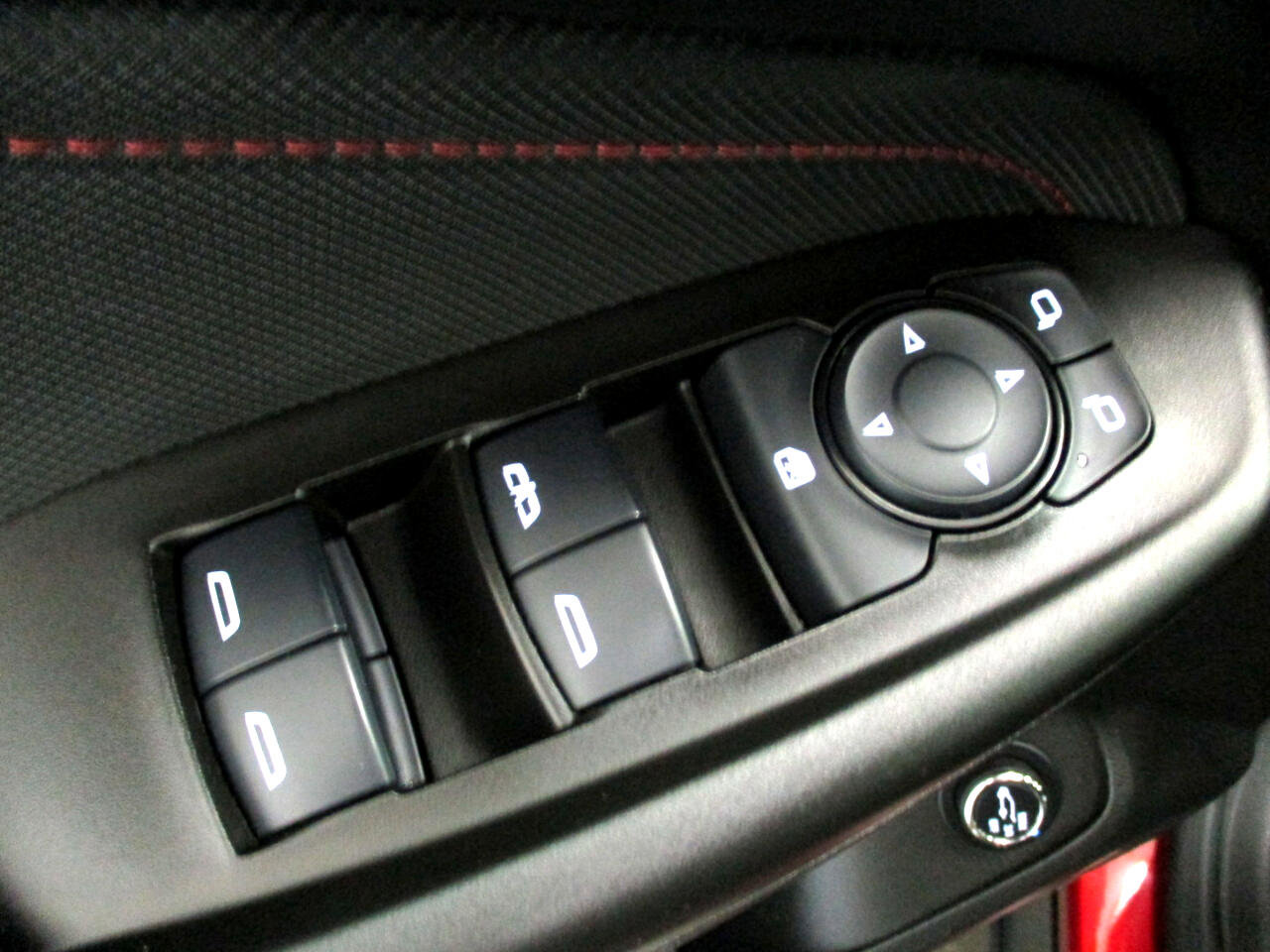 Used 2024 Chevrolet TrailBlazer RS w/ Convenience Package image 16