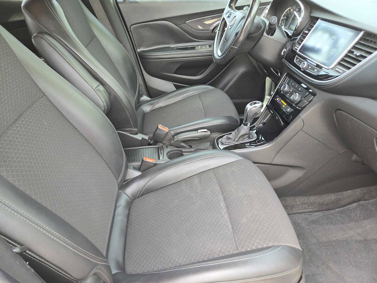 Used 2019 Buick Encore Preferred FWD image 14