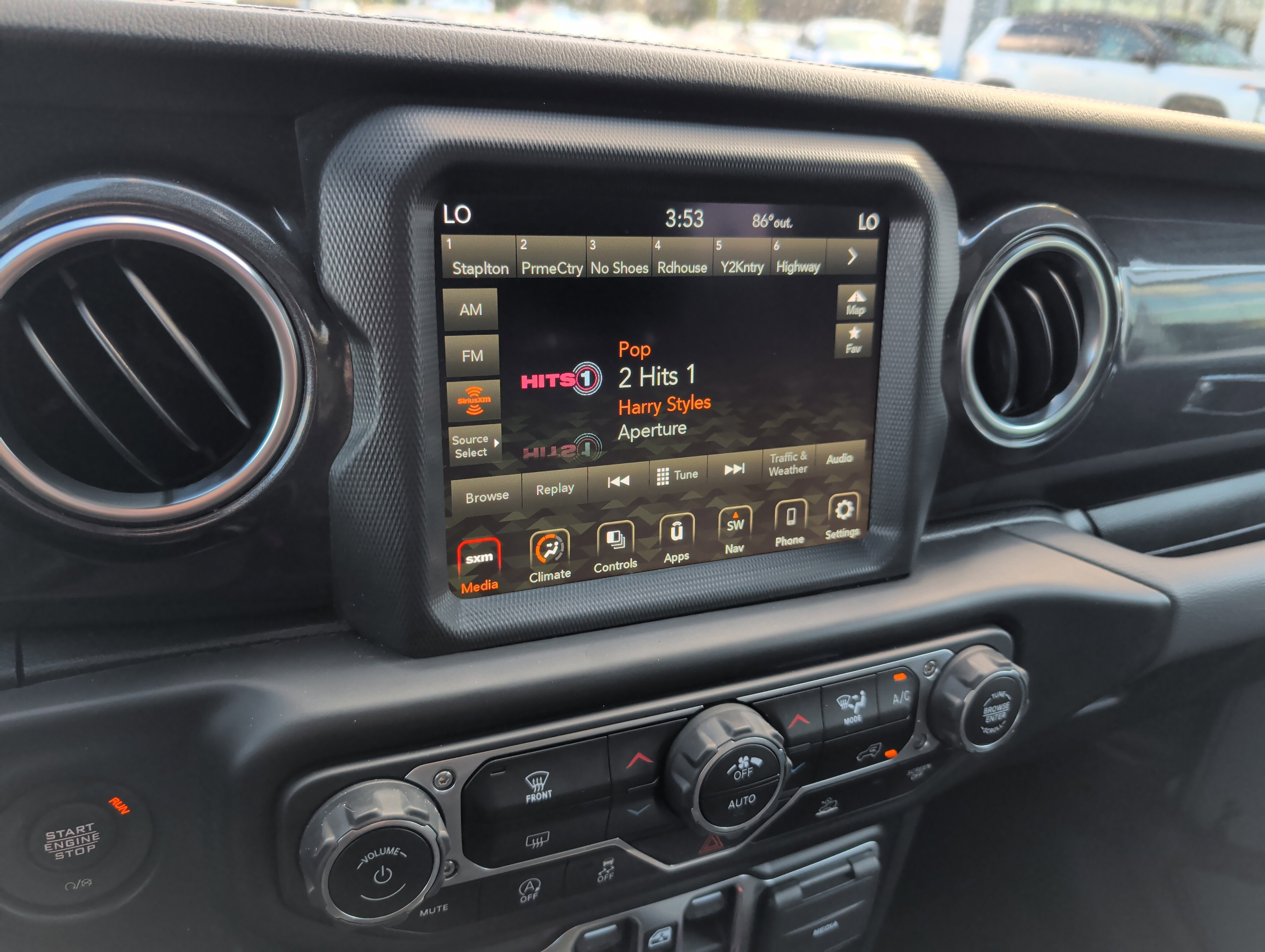 Used 2021 Jeep Wrangler Unlimited Sahara image 29