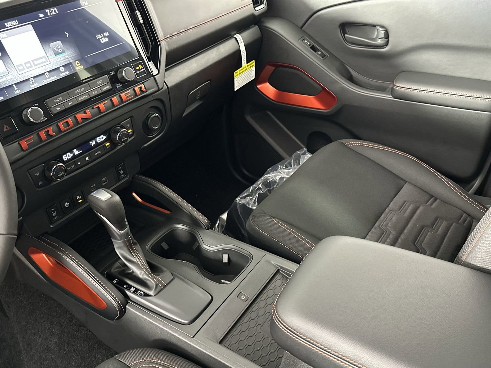 New 2026 Nissan Frontier Pro-X w/ Pro-X Convenience Package RWD image 21