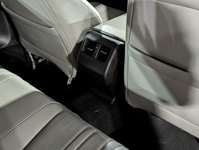 Used 2019 Honda Accord Touring image 31