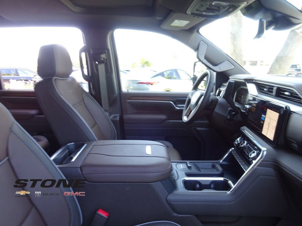 New 2026 GMC Sierra 3500 Denali w/ Technology Package AWD/4WD image 17