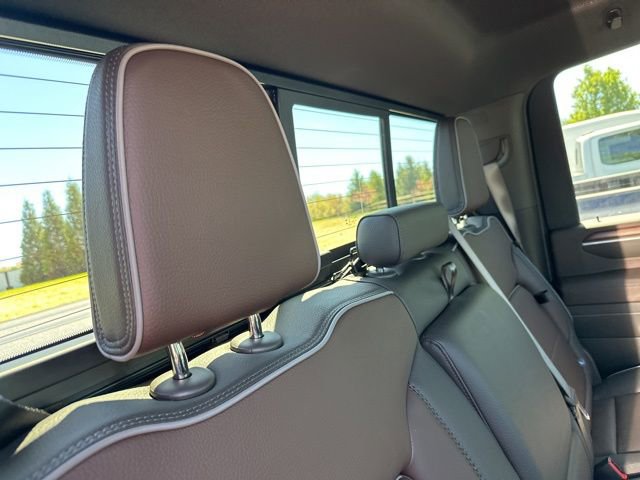 Used 2026 GMC Sierra 3500 Denali w/ Denali Reserve Package AWD/4WD image 13