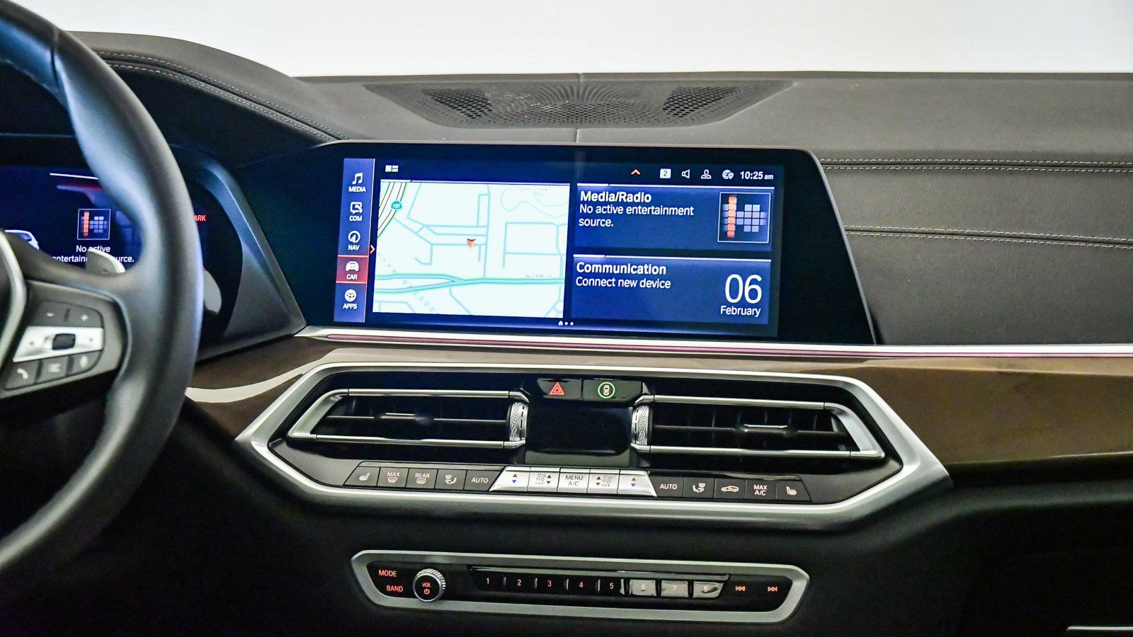 Certified 2022 BMW X5 xDrive40i w/ Parking Assistance Package image 13