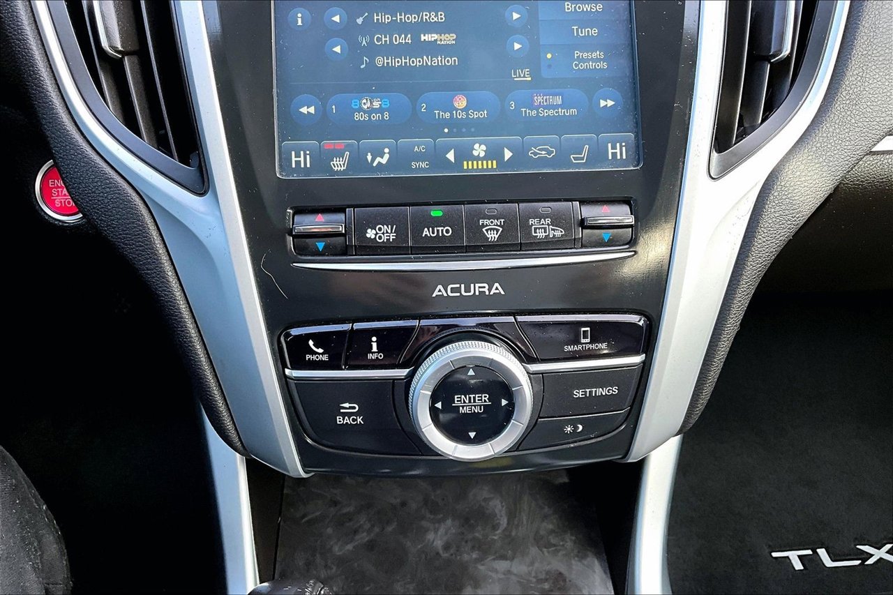 Used 2020 Acura TLX image 17