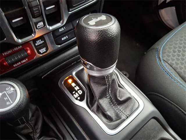 Used 2024 Jeep Wrangler Unlimited Rubicon 4xe image 17