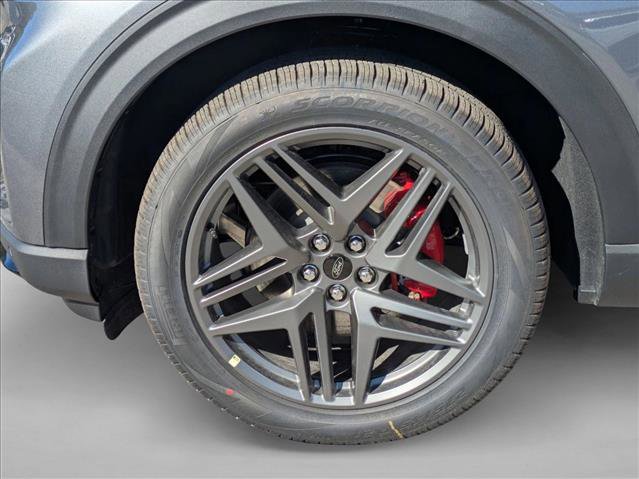 New 2026 Ford Explorer ST image 16