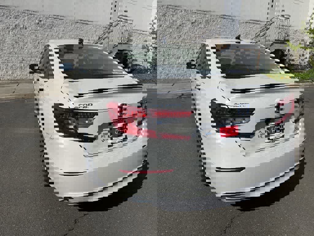 Certified 2022 Honda Accord Sport image 16