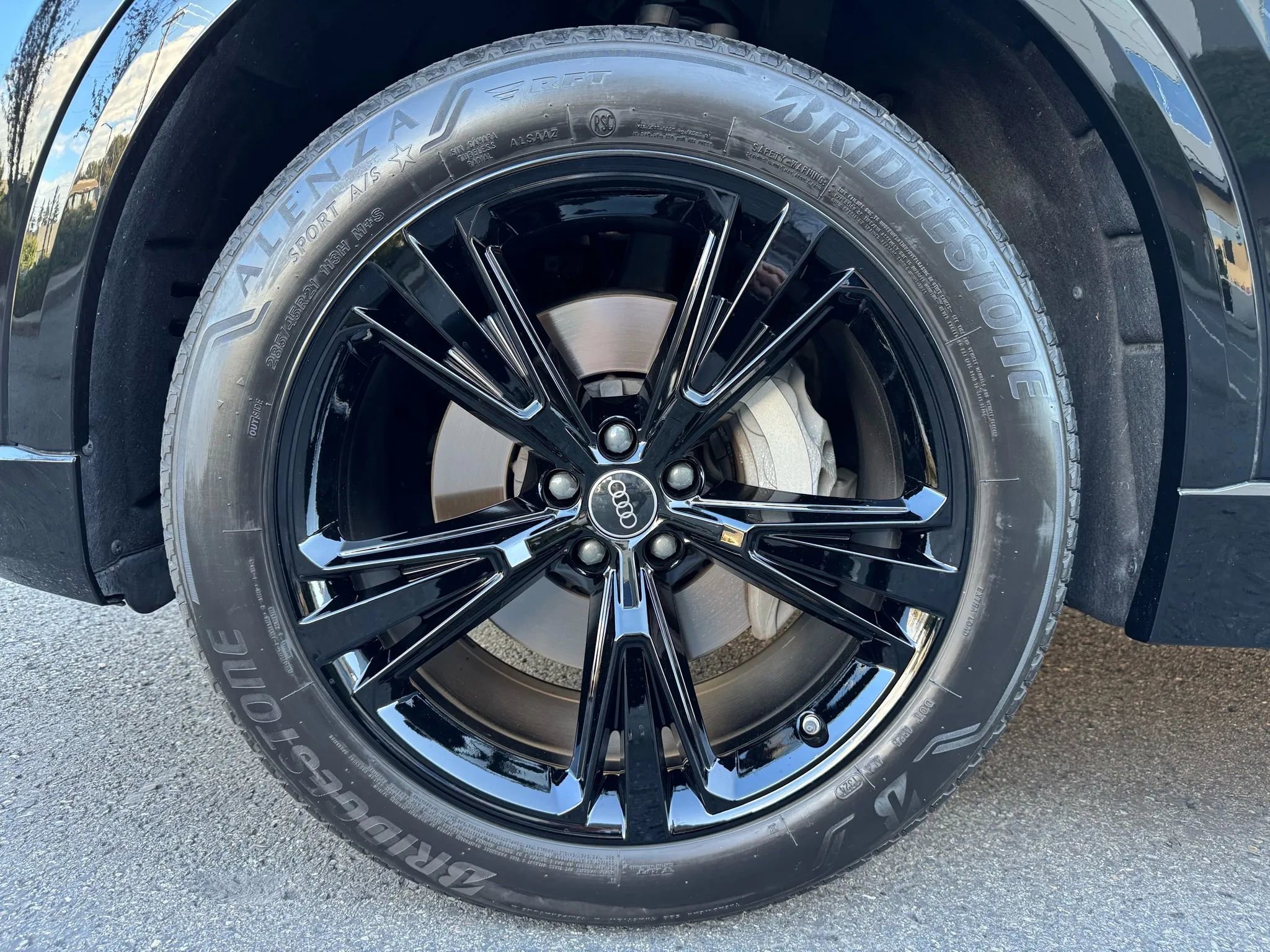 Used 2022 Audi Q8 Premium Plus w/ Premium Plus Package image 19