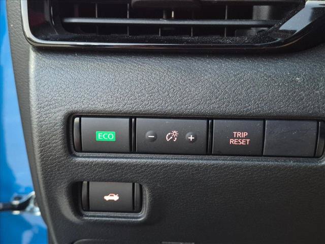 Used 2023 Nissan Sentra SV FWD image 14