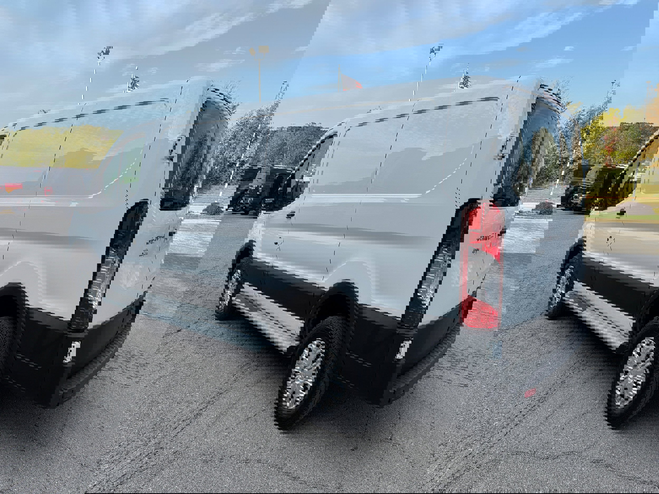 Used 2023 Ford Transit 250 XL w/ Exterior Upgrade Package RWD image 6