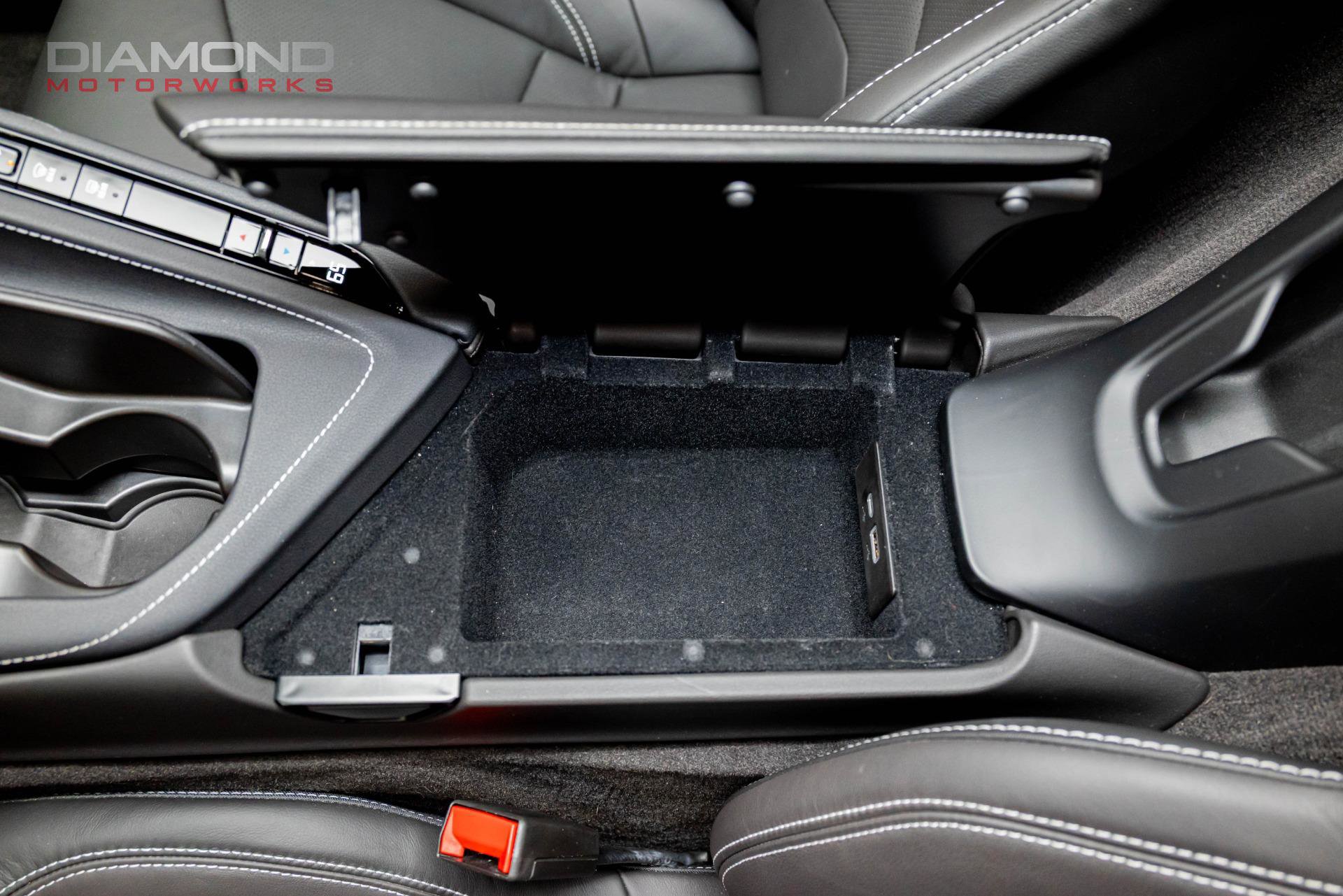 Used 2024 Chevrolet Corvette Stingray Coupe w/ Z51 Performance Package image 91