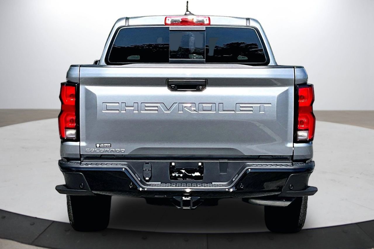Used 2025 Chevrolet Colorado Z71 AWD/4WD image 8